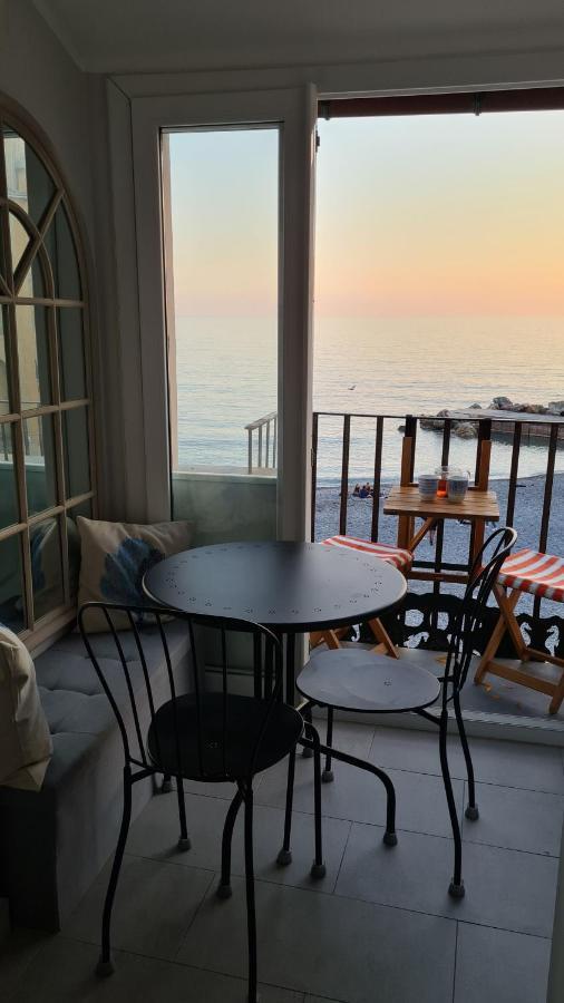 Best flat beachfront Camogli Exterior foto